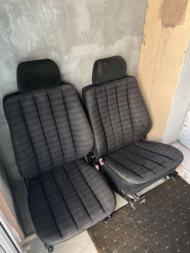 Сидения Мерседес 190 W201