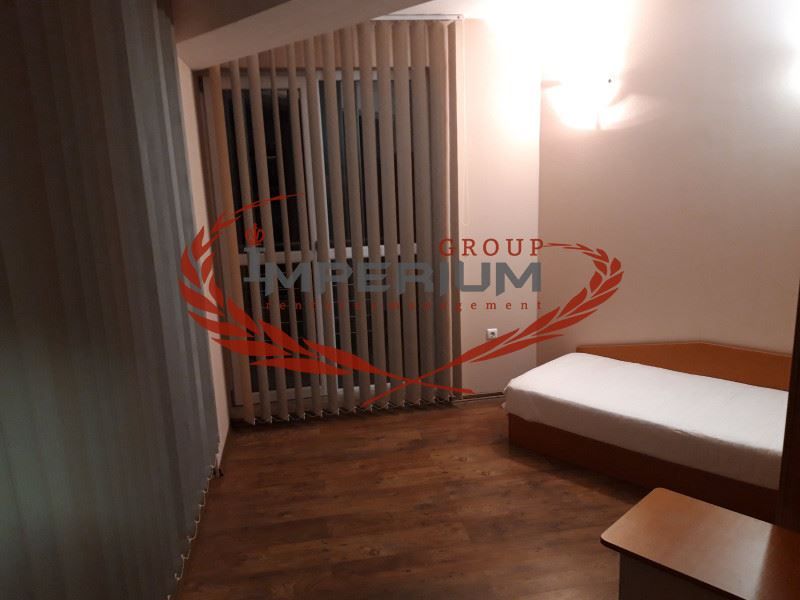 Четиристаен апартамент с ПАРКОМЯСТО под наем кв. Погреби, гр. Варна К
