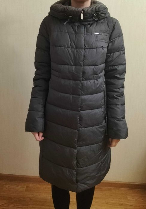 Зимний пуховик 44 размер. Б/у в отличном состоянии