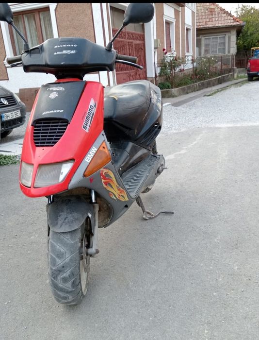 Vând scuter Aprilia Sr50