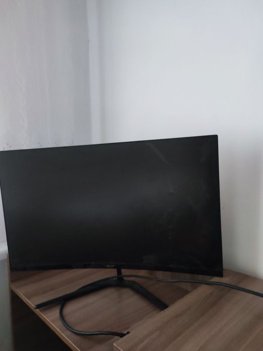 Монитор на запчасти