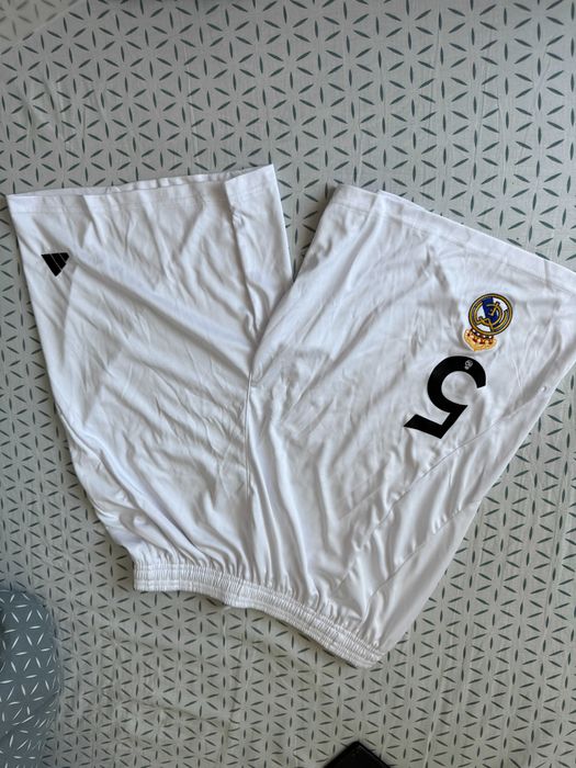 Pantaloni scurti Real Madrid nr 5