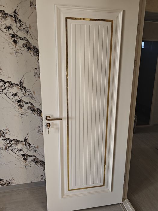 Уч кахрамон постидан 5 км шурода. Коттедж 5 хона 2 этаж