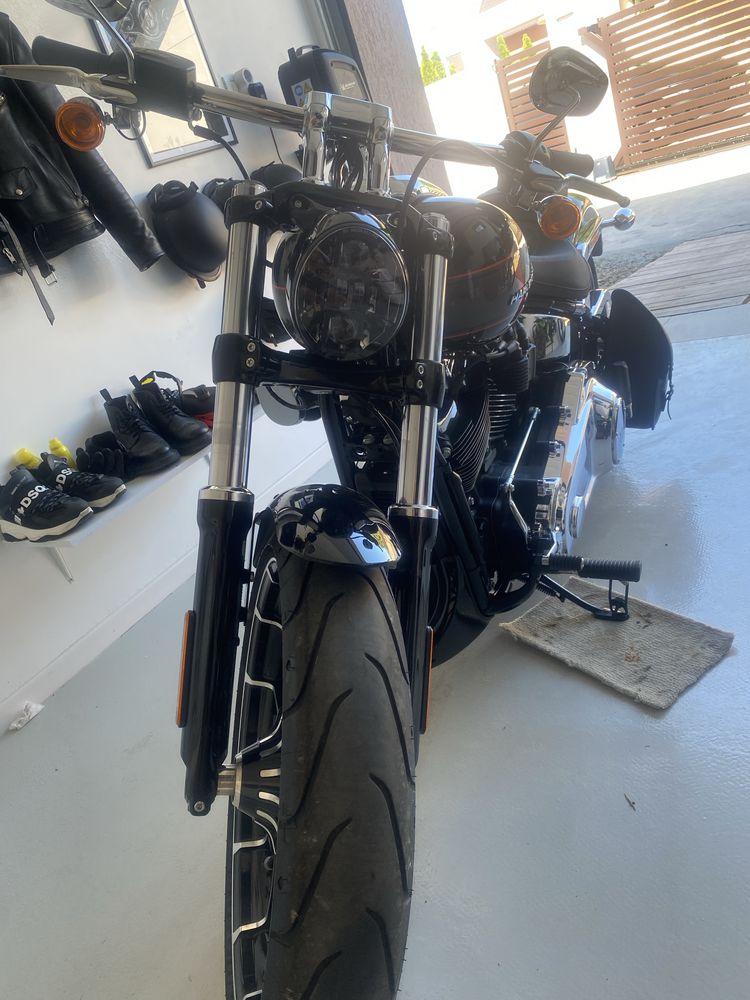 Harley Davidson breakout 117