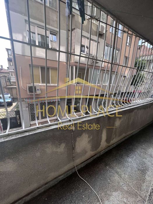 Дава се под наем Тристаен апартамент в Варна, Център - 90 кв.м за 357 € - Снимка #7