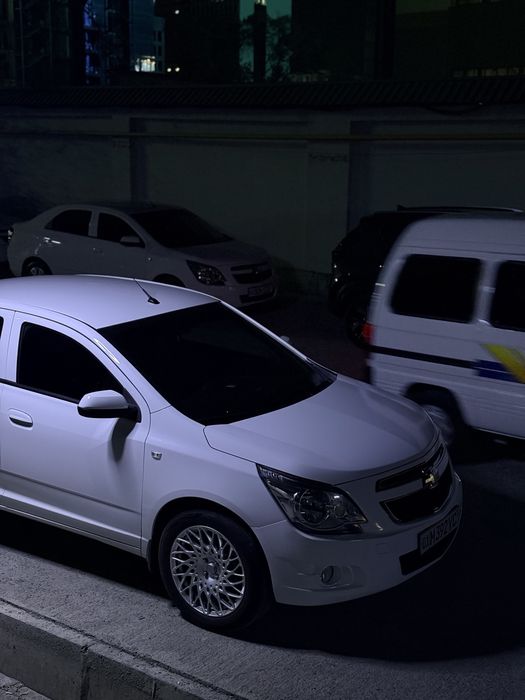 Diskta r17 Ideal Gensis Stil