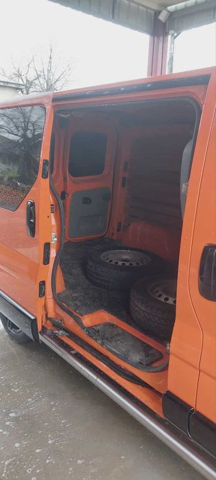 Renault trafic 2.0 dCi