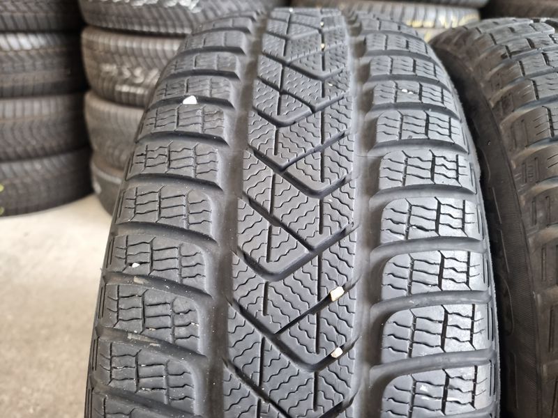 225/55/18 PIRELLI 4бр