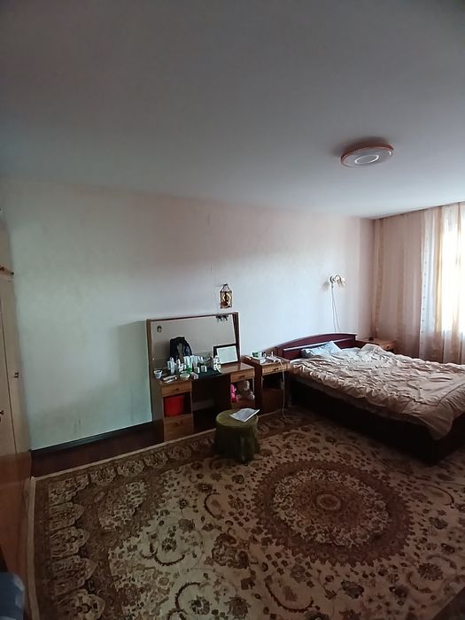 Сурум калинина 3х дом. 15 сотки земли