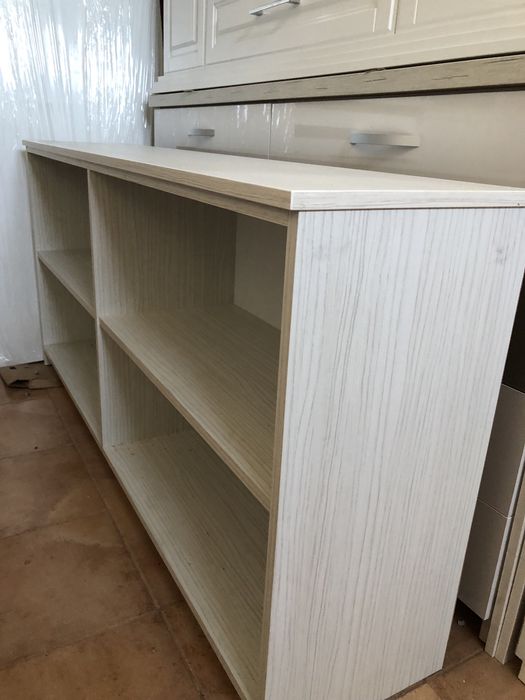 Vand comoda tv, pat 160/200 si masa living !! )