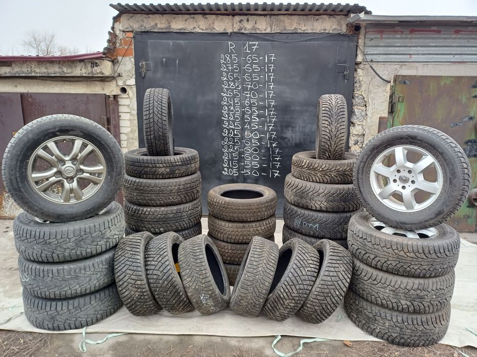Продам летние шины R17