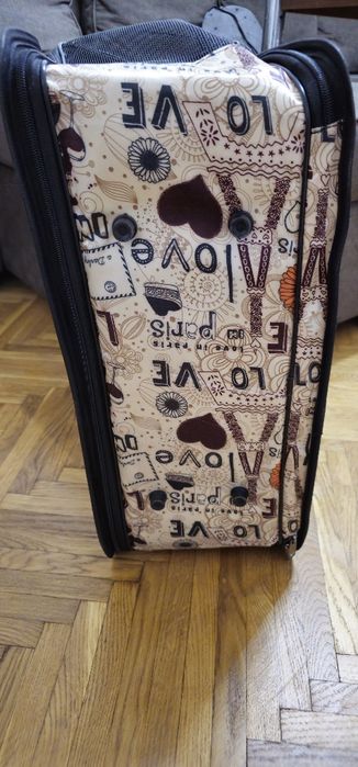 Продаётся б/у переноска для кошек