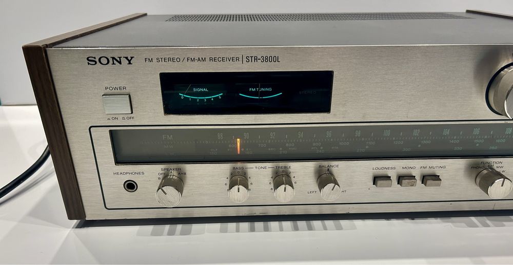 Amplificator Sony str 3800L Are un canal defect