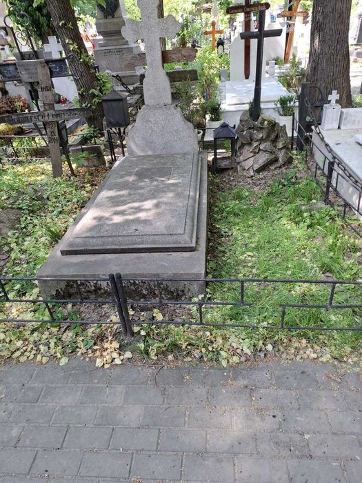 2 Locuri de veci cimitir Belu