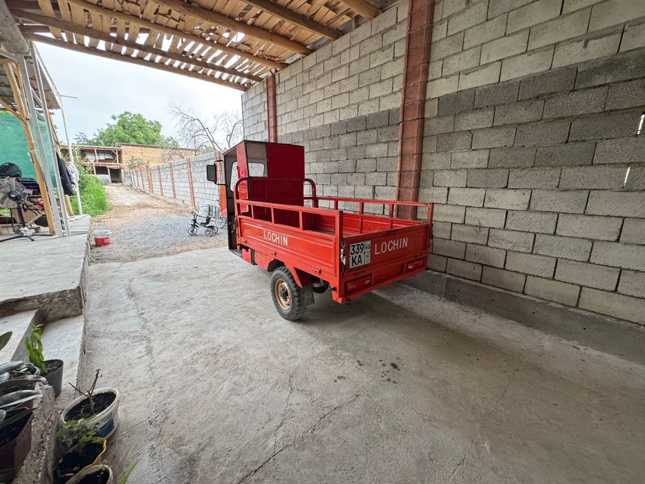 Lochin motorol sotiladi