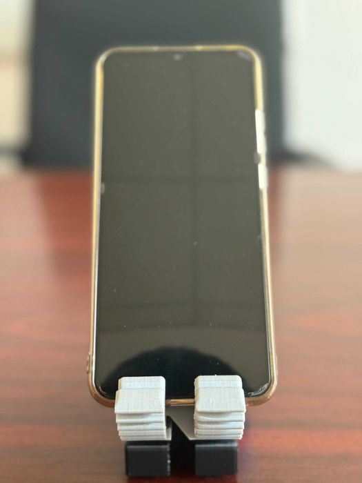 Suport telefon pentru birou printat 3D