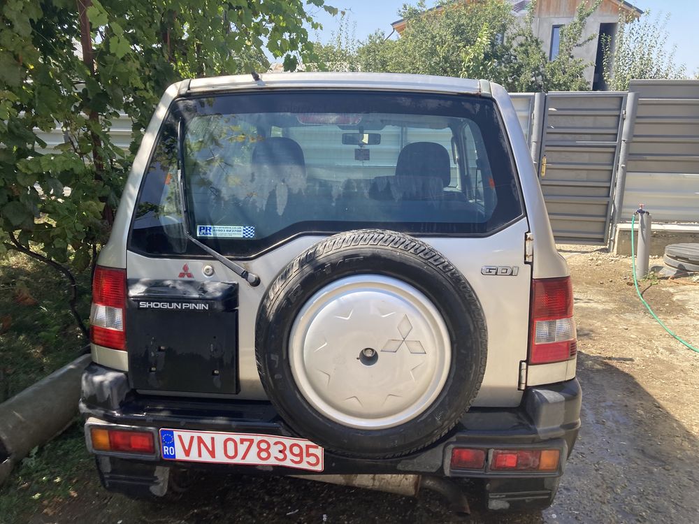 Usa dreapta  Mitsubishi Pajero Pinin shogun 1.8Gdi 2001