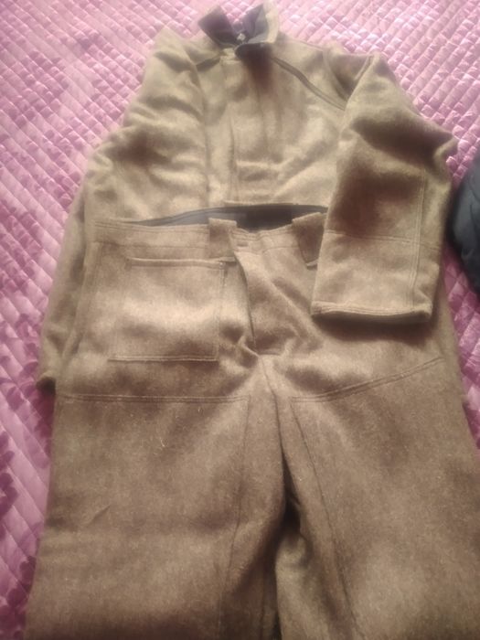 Продам костюм суконный