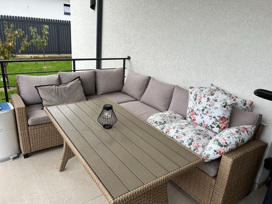 Mobilier terasa