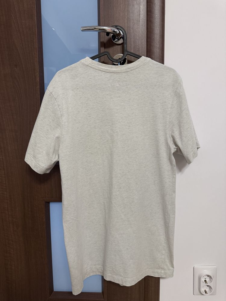 Tricou Jordan PSG gri, mărimea S, condiție foarte bună
