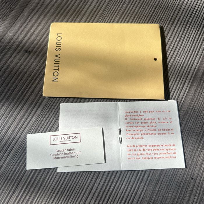 Portofel stil Louis Vuitton Damier Graphite – Design Elegant, Negru