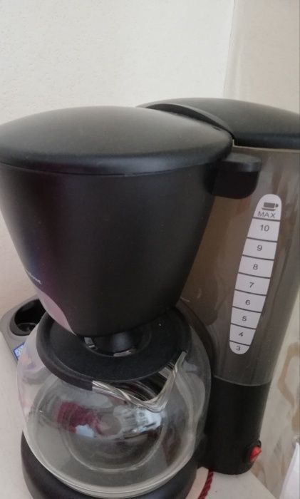 Кофеварка капельного типа binatone