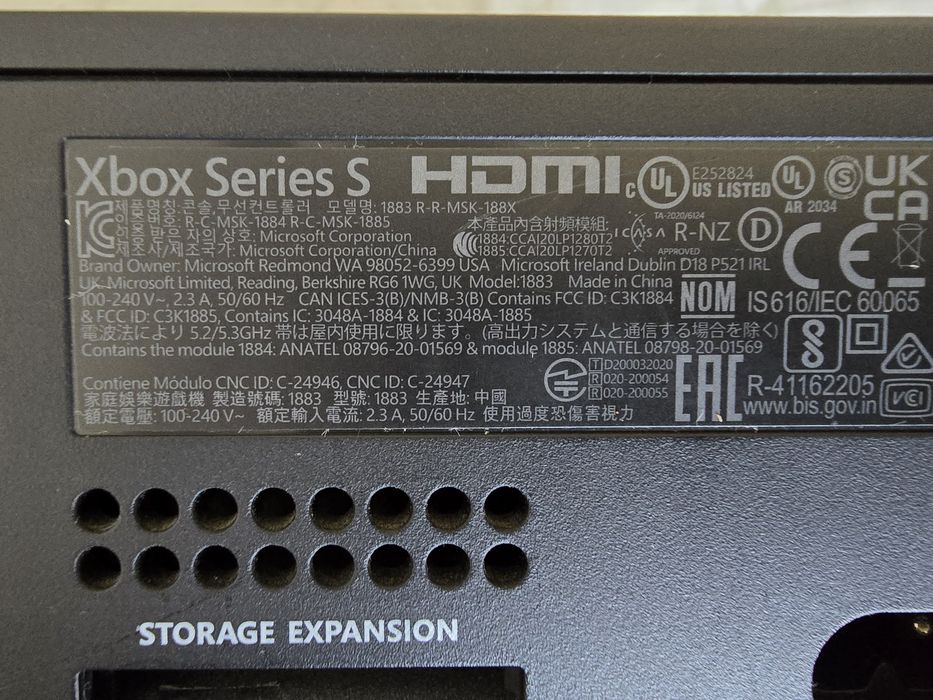 Vând Xbox Series S - 1TB!!