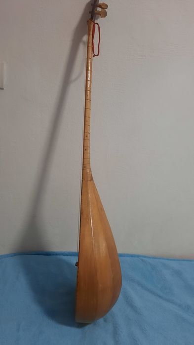 Домбыра с чехлом