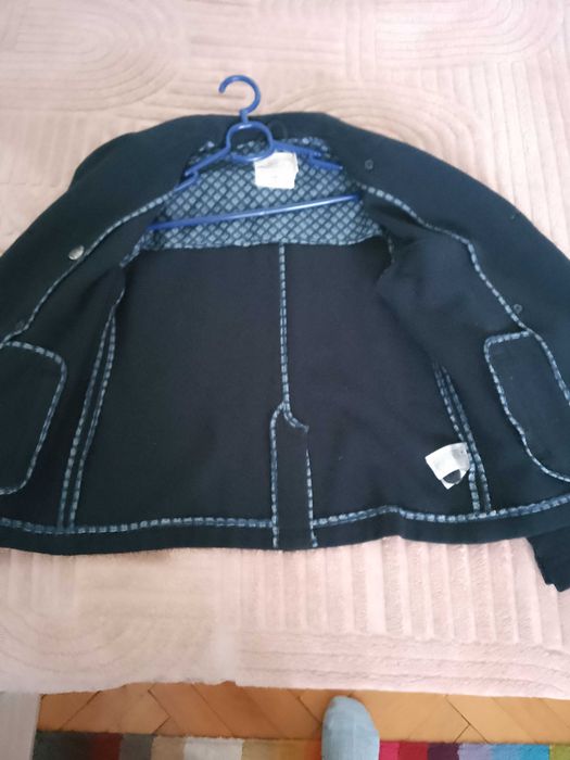 Продавам есенно-зимно палто