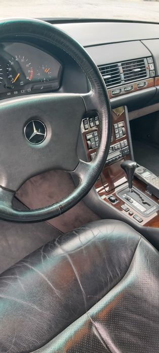 Vănd Mercedes w 140 retromobil