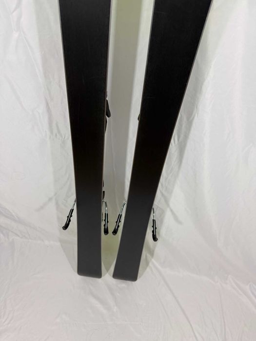 Ski schi carve Blizzard RTX 139cm