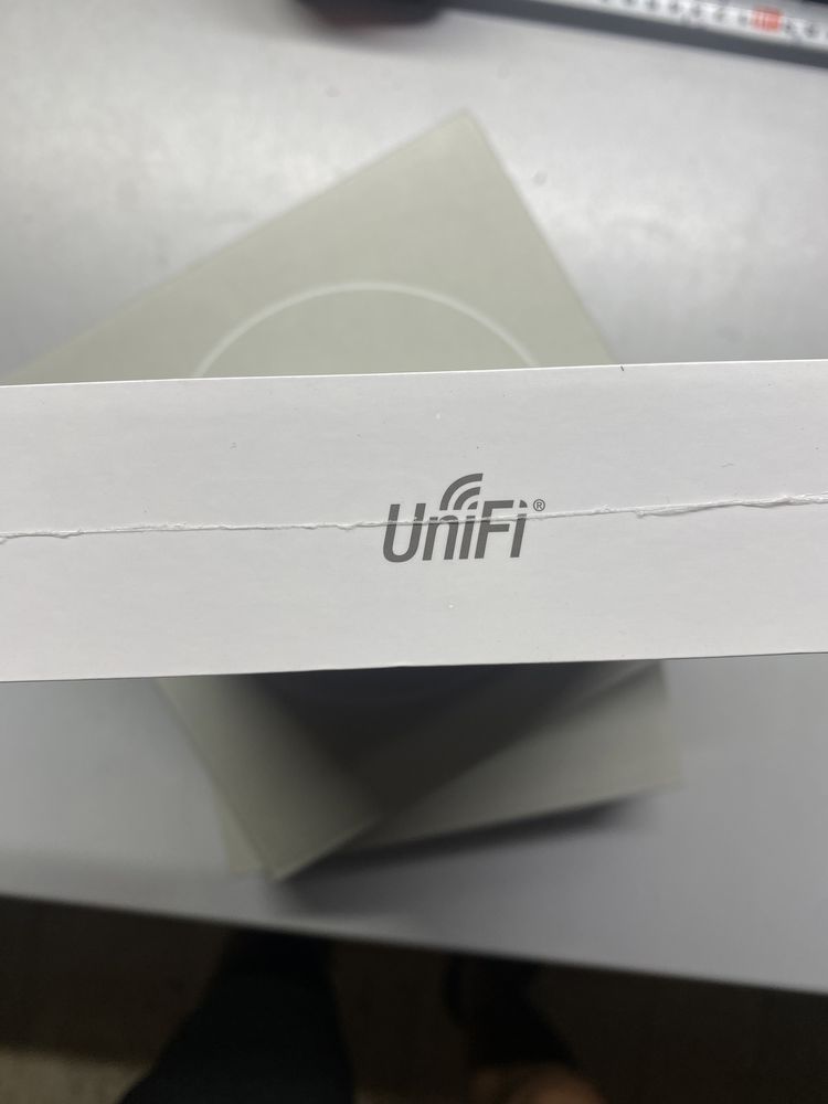 Cloud key uck-g2-plus unifi ubiquiti контроллер