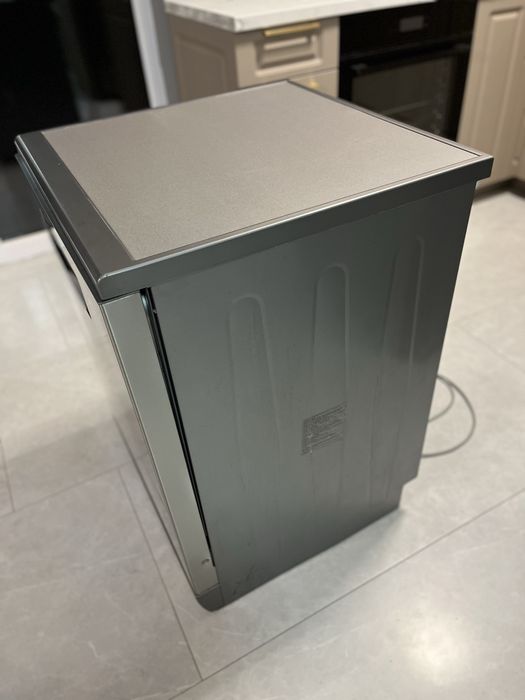 Masina de spalat Beko DFN38530X- inox 15 seturi 8 programe