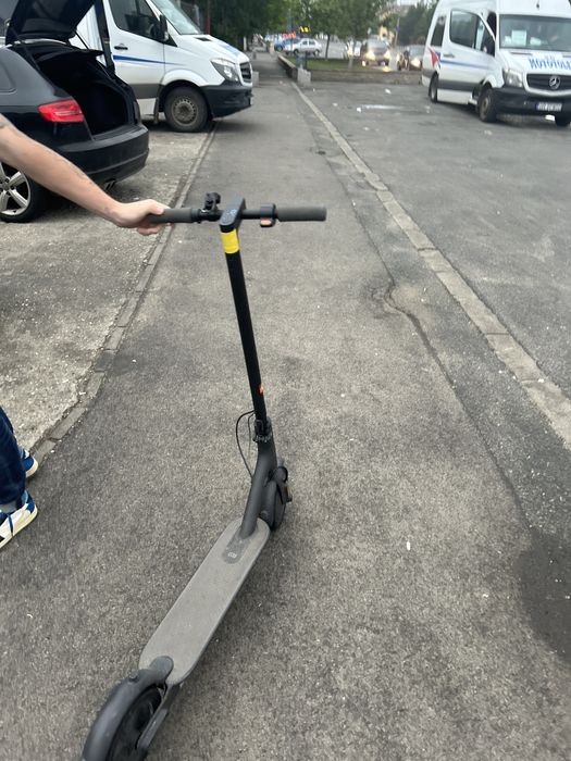vand trotineta electrica xiaomi