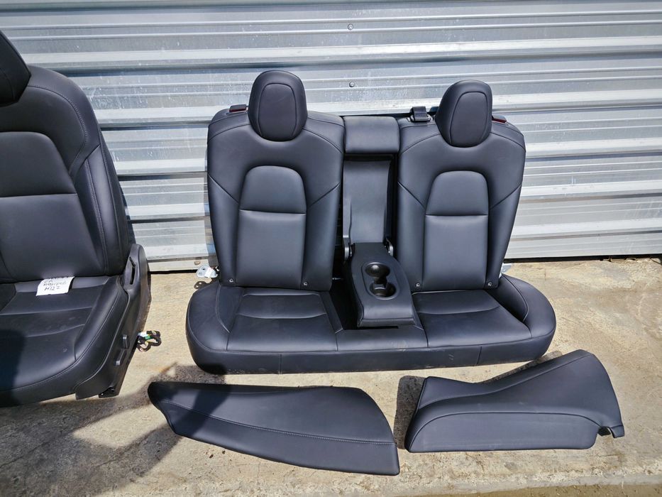Рекаро кожен салон Tesla Model 3 седалки Тесла Модел 3 подгрев ел Н127