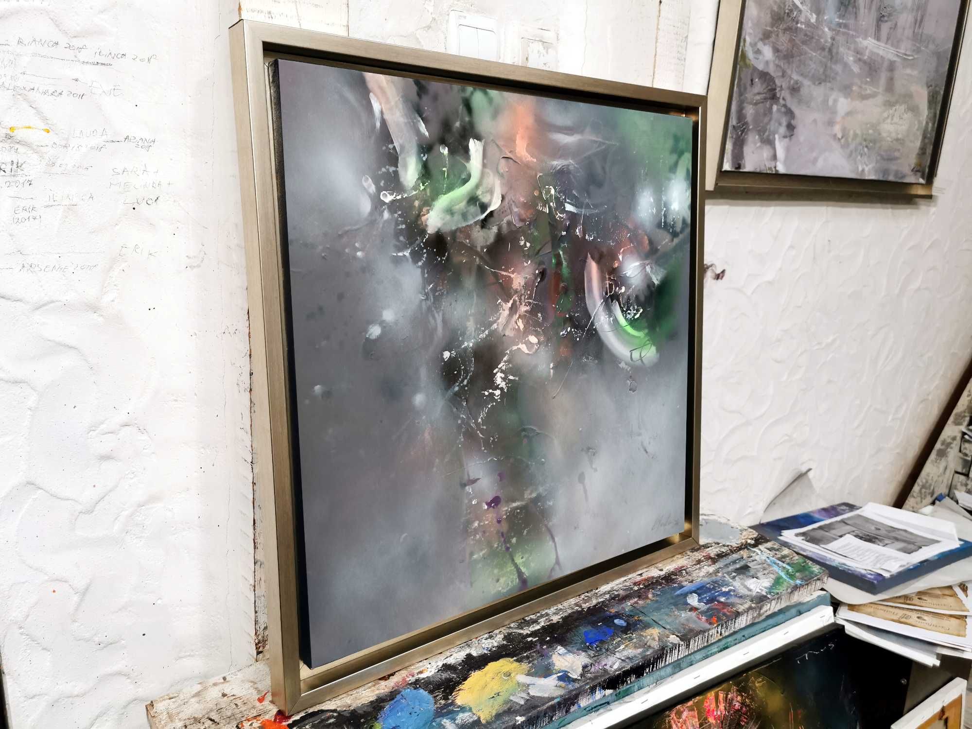 Vas oniric imperfect cu flori de noapte pictura colectie Kloska