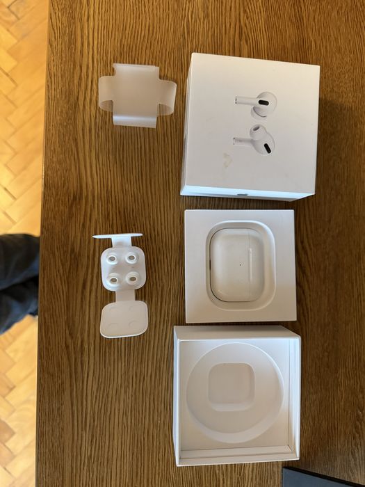 Airpods pro 1 originale, cumparate de la emag, detin factura.