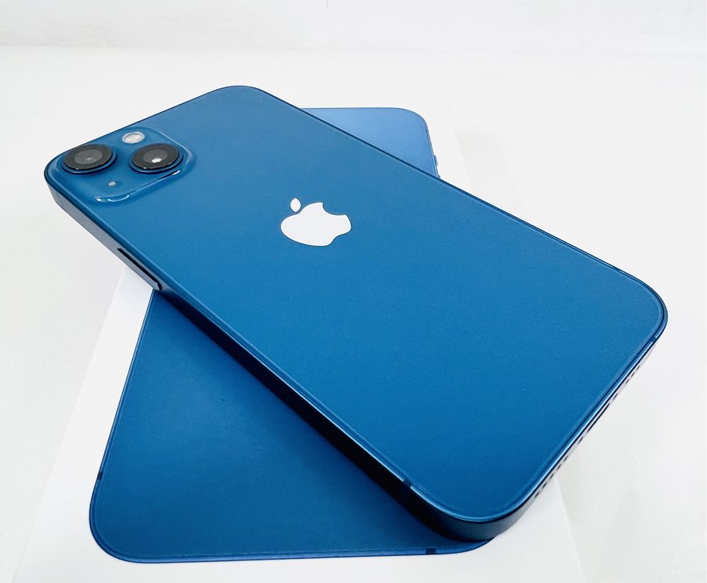 Apple iPhone 13 128GB Blue Перфектен! Гаранция!