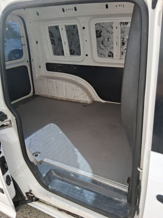 Vw caddy 1.6, 2015 ,75cp