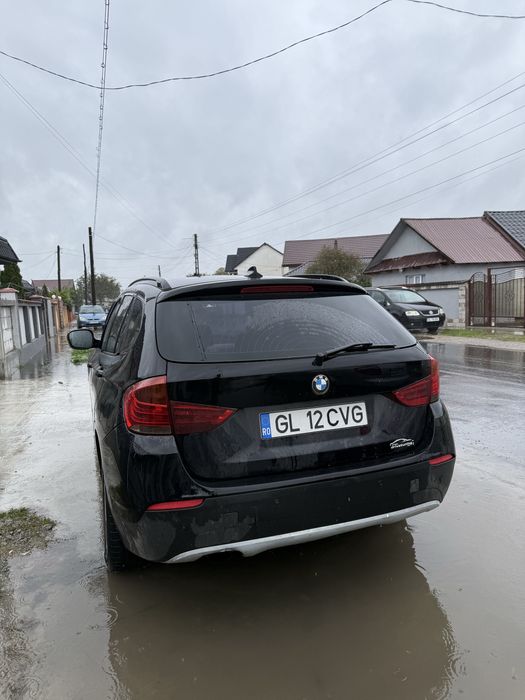 Bmw x1 2011.