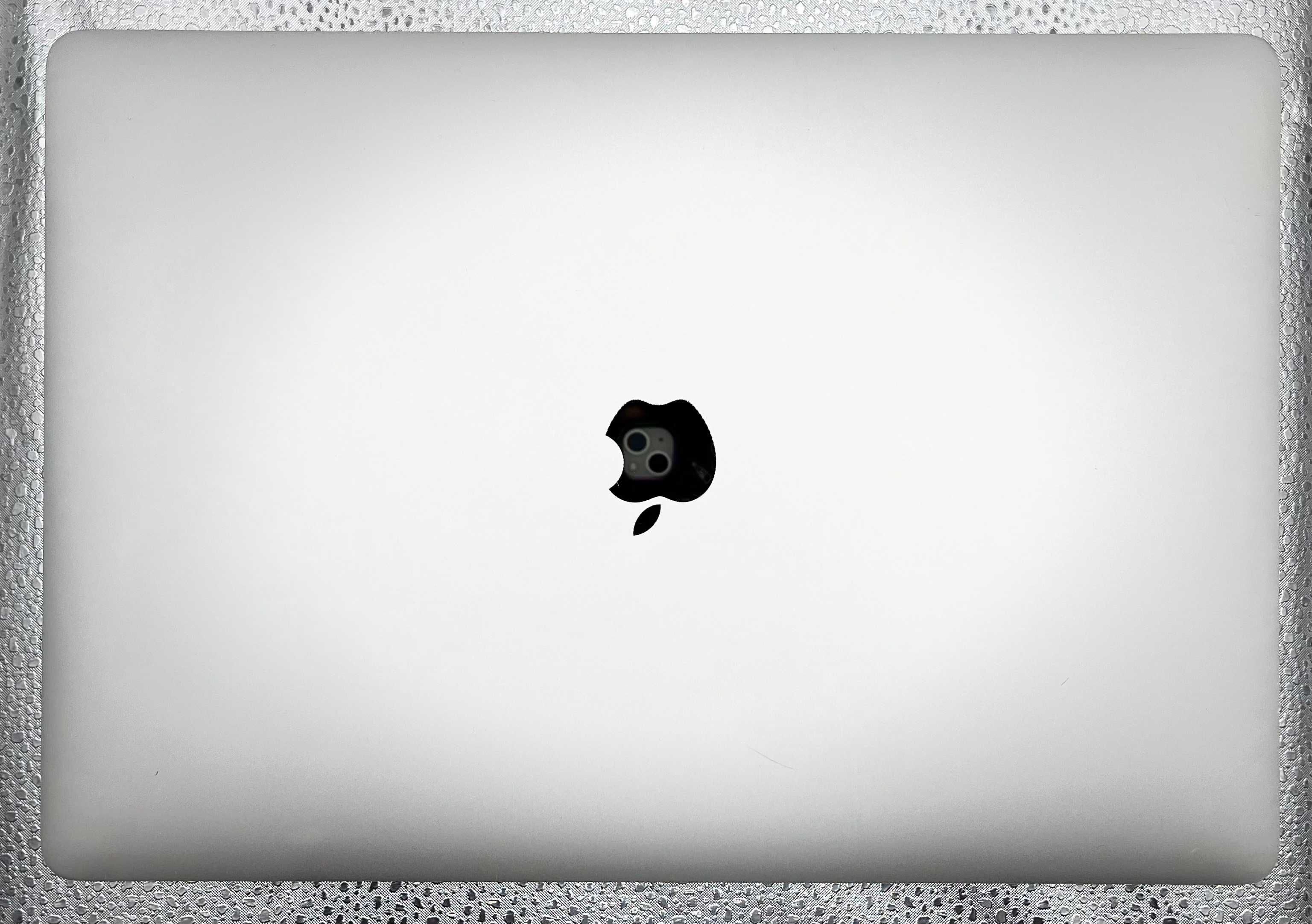 Apple MacBook PRO 15 A1990 mid 2018 i7 2.6Gz 16GB 500GB SSD Touch Bar