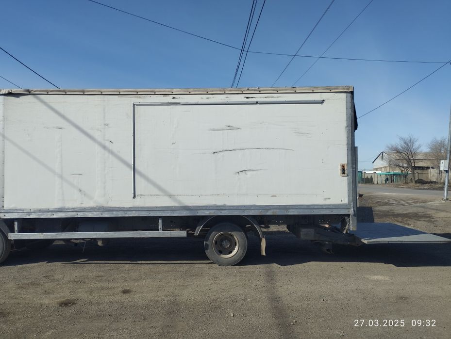 Продам будку термо с гидробортом.