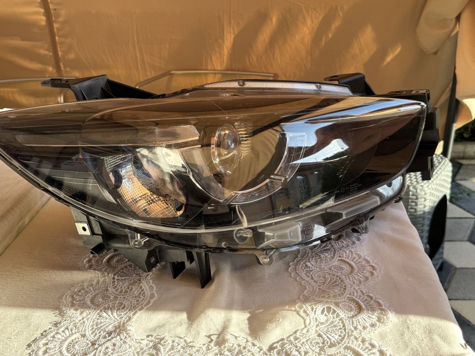 Far led dreapta mazda cx5 nou