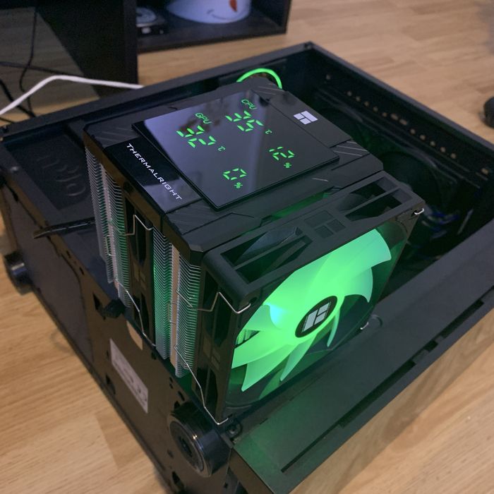 Cooler dual tower  ThermalRight, afisaj Rgb, ventilatoare 120mm ARGB