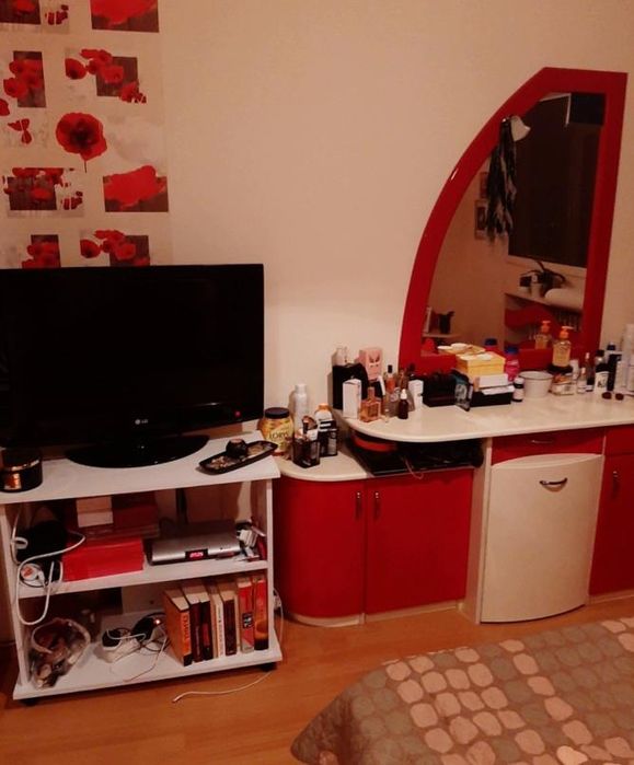 Дава се под наем Тристаен апартамент в София, Оборище - 100 кв.м за 750 € - Снимка #3
