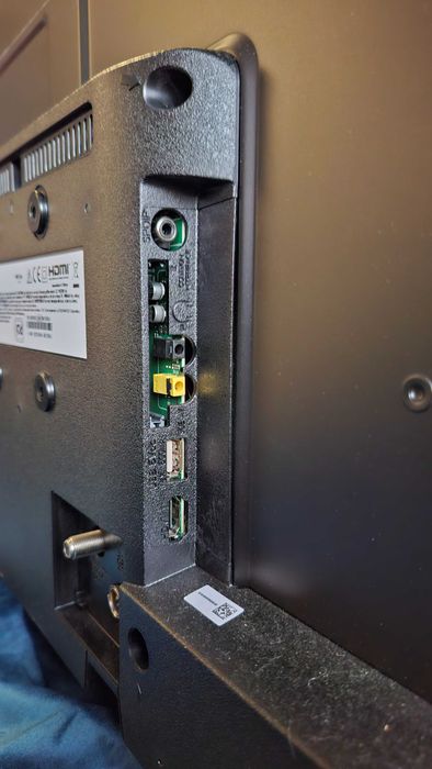 Телевизор JVC - 81см. диагонал