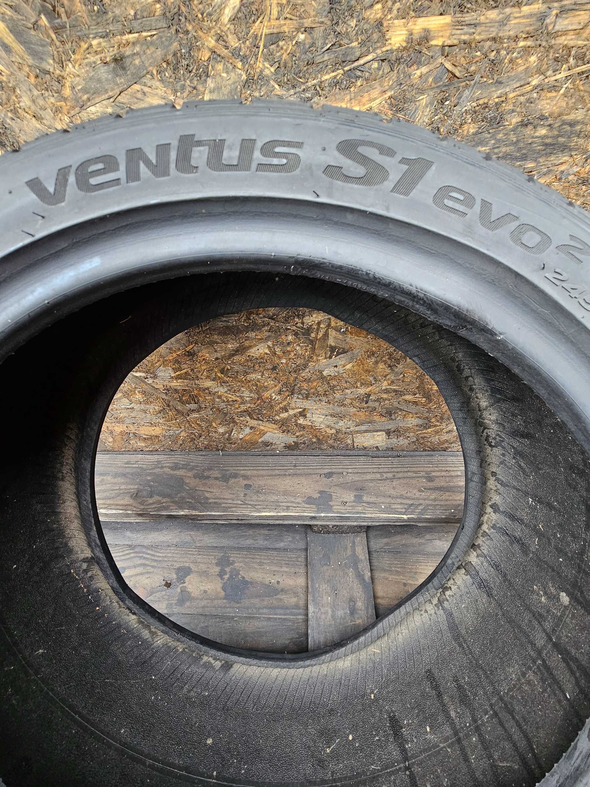 Anvelope 245 35 18