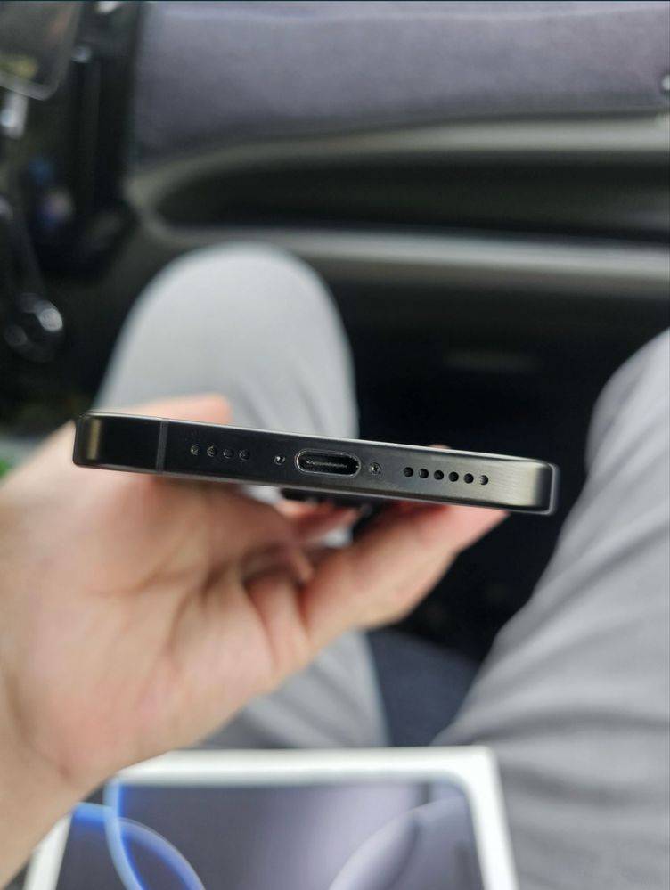 Iphone 16 pro max 256gb (100%)