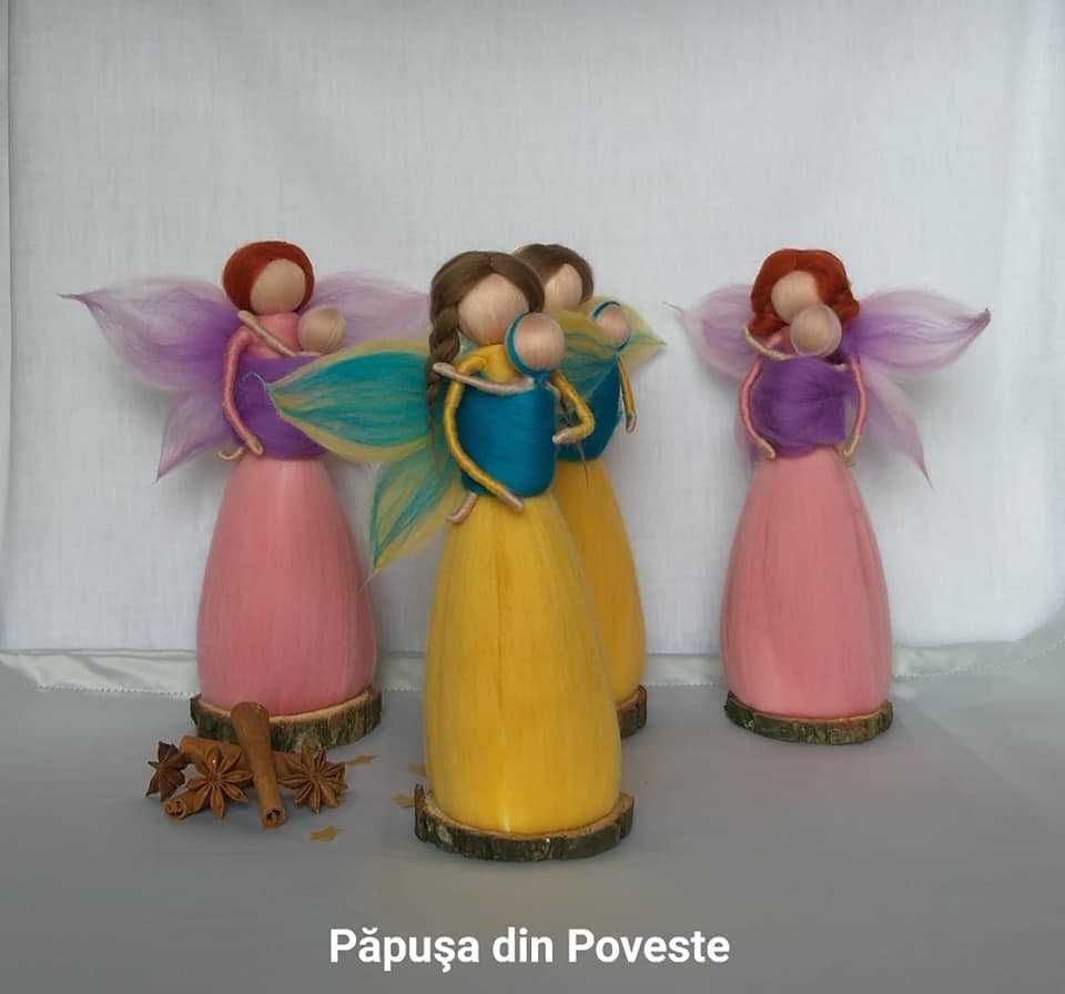 Mame îngeri -Figurină din lână, pedagogia Waldorf.