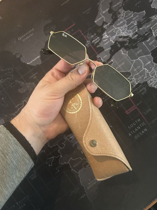 Очила Ray Ban.